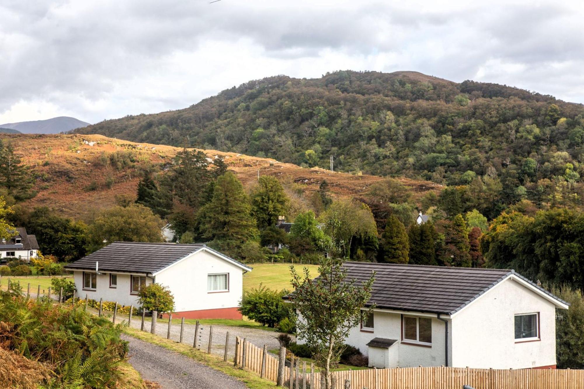 Ash, Birch And Rowan Self Catering Cabins Onich Extérieur photo