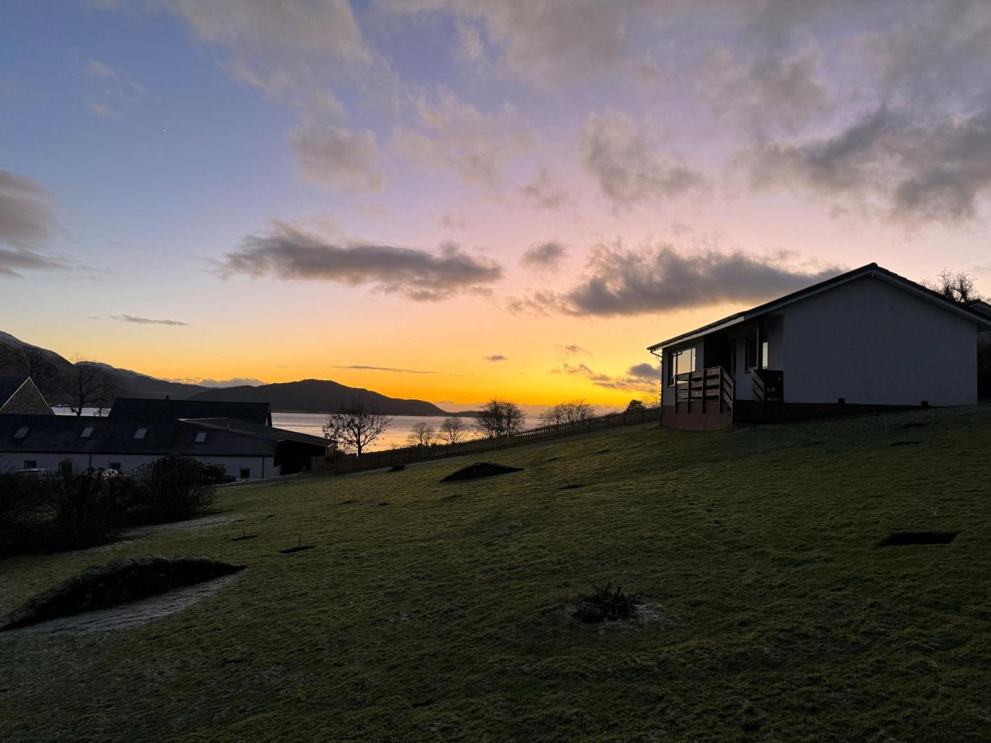 Ash, Birch And Rowan Self Catering Cabins Onich Extérieur photo